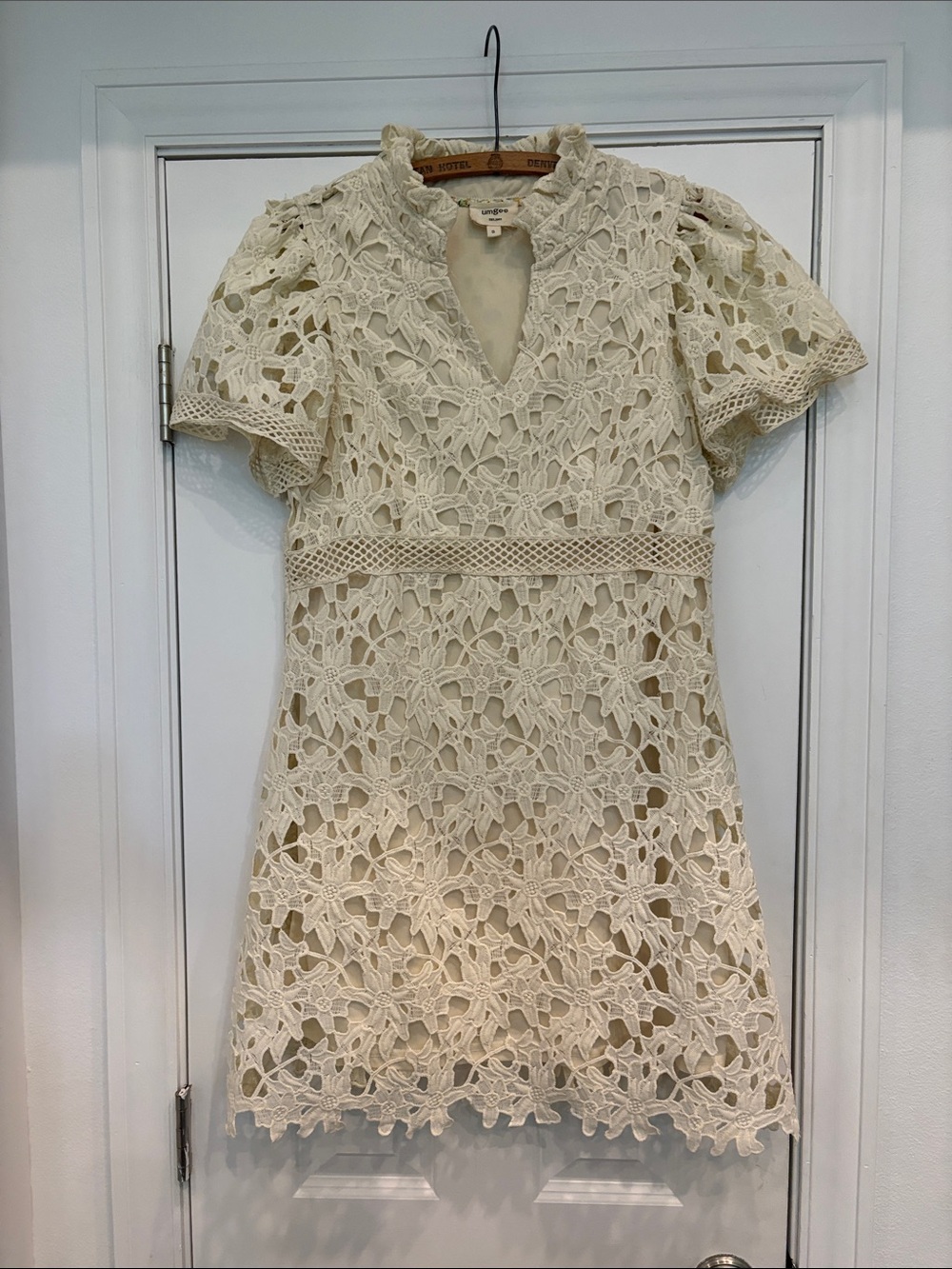 Umgee Ivory Guipure Floral Crochet Lace Puff Sleeve Mini Dress S